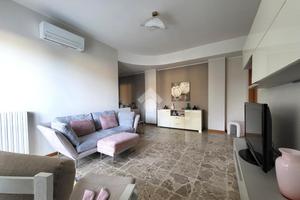 3 LOCALI A BESANA IN BRIANZA