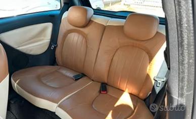 Sedili e interni lancia Y 2006