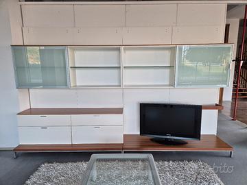 Soggiorno in Noce e Beige