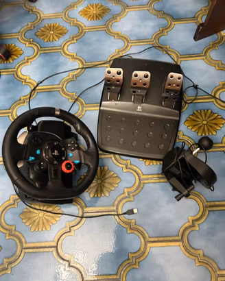 Simulatore di guida Logitech g63