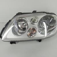 Faro ant sx VOLKSWAGEN TOURAN (1T1, 1T2) '03