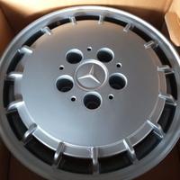 Cerchi in lega 15 pollici MERCEDES BENZ 190