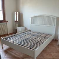 Letto matrimoniale 