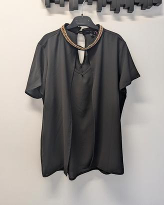 Blusa nera elegante