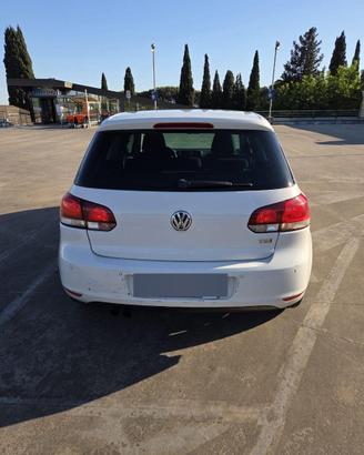 VW Golf