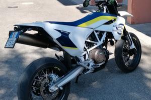 Husqvarna 701 Supermoto - 2018