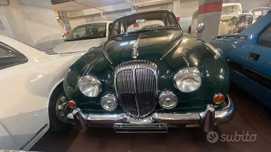 Daimler 250-V8 (Automatic)
