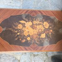 Tavolino da soggiorno