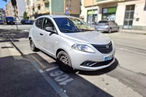 LANCIA Ypsilon 1.2 69 CV 5 porte GPL Ecochic Ele