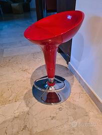 sgabello arredo rosso