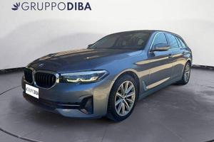 BMW Serie 5 G31 2020 Touring LCI D 520d Touri...