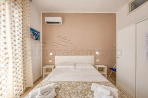 Camera 1 beb a 100 m dalle spiagge di torre san gi