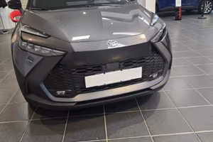 Toyota C-HR 1.8 HV Trend - Ok Neopat./CarPlay