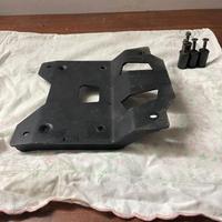 PIASTRA PER ATTACCO BAULETTO MOTO - VEDI MISURE