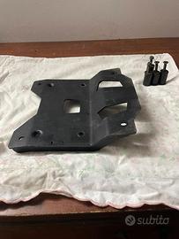 PIASTRA PER ATTACCO BAULETTO MOTO - VEDI MISURE