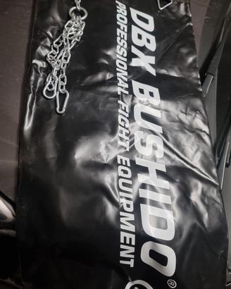 Sacco da boxe per arti marziali muai thai