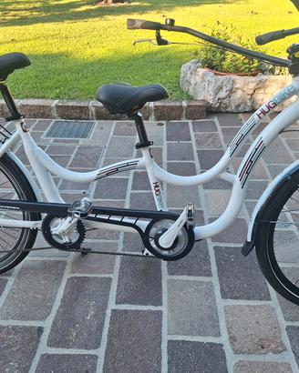 hugbike bici degli abracci
