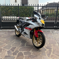 Yamaha yzf r125