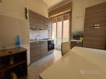 4 LOCALI A REGGIO DI CALABRIA