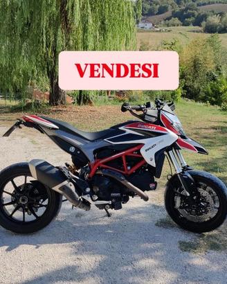 Ducati hypermotard 821