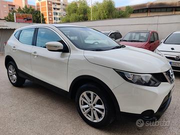 Nissan Qashqai 1.5 dCi Tekna