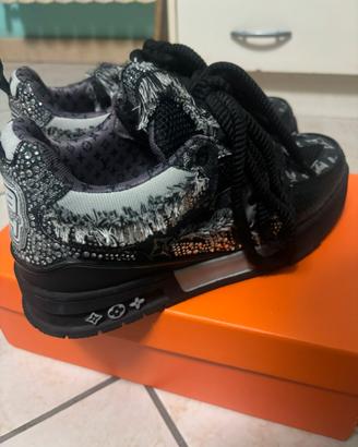 Lv Skate nere e argento