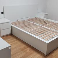 Letto matrimoniale, cassettone e comodini
