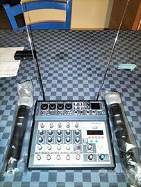 Mixer 4/6 canali con microfoni incorporati