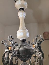 Lampadario d epoca con pendenti