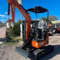 MINIESCAVATORE Hitachi
