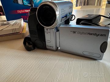 Sony dcr-trv22e