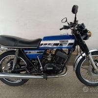 Yamaha RD 250 - 1976 conservata