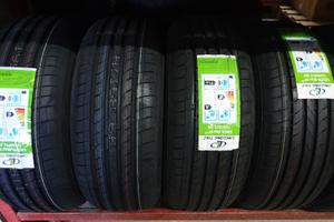 4 pneumatici 195 55 15 linglong nuovi lancia y