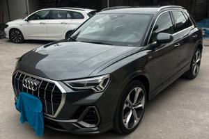 Audi q3 s line 40 cv 200