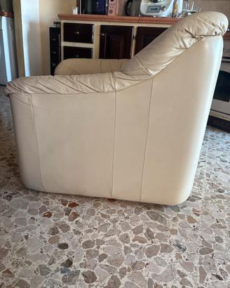 poltrona beige