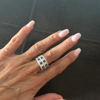Anello con diamanti e zaffiri