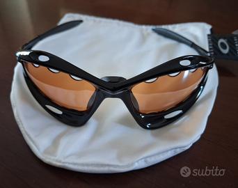 Oakley 