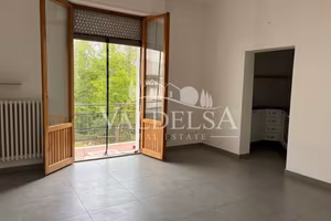 Appartamento di 80 m² con 3 locali a Poggibonsi