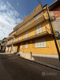 Appartamento, mansarda e garage