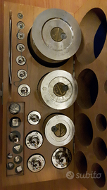 Pesiera con pesi in acciaio