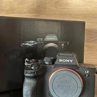 Fotocamera Sony A7IV solo corpo
