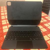 IPAD AIR 13 CON TASTIERA