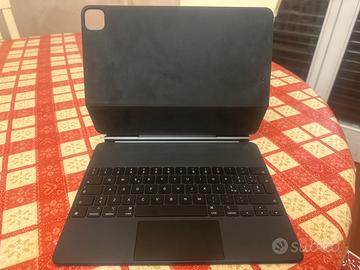 IPAD AIR 13 CON TASTIERA