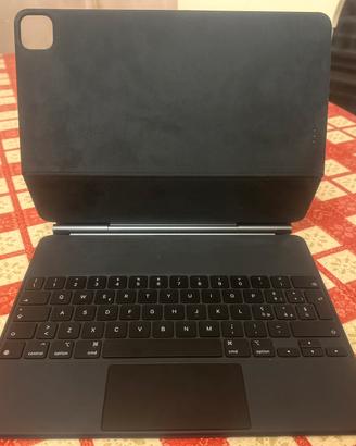 IPAD AIR 13 CON TASTIERA