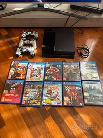 PlayStation 4 500GB + 3 Controller + 10 Giochi