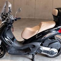 Piaggio  Beverly cruiser 500 