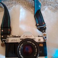 macchina fotografica  Canon AT-1