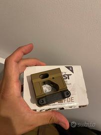 Unity Tactical Fast mount FDE