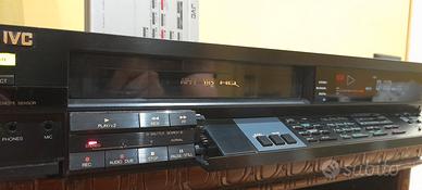 LETTORE VHS VIDEOREGISTRATORE FILM JVC HIFI STEREO