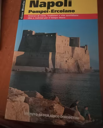 Guida Turistica De Agostini Napoli
